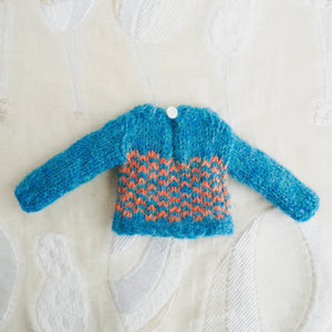 手編みセーター大きいサイズ　恐竜編込み
